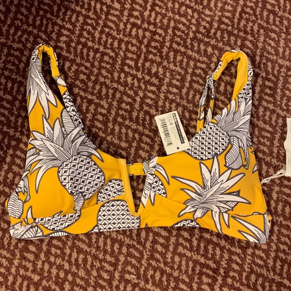Billabong Other - New billabong bathing suit